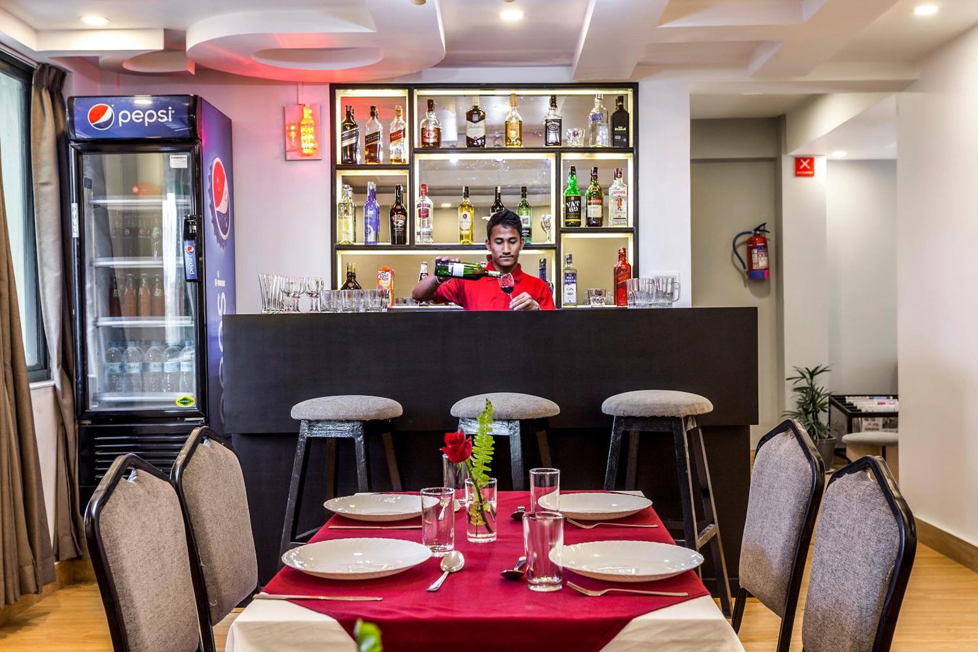 Oyo 123 Hotel Prince Plaza Κατμαντού Εξωτερικό φωτογραφία