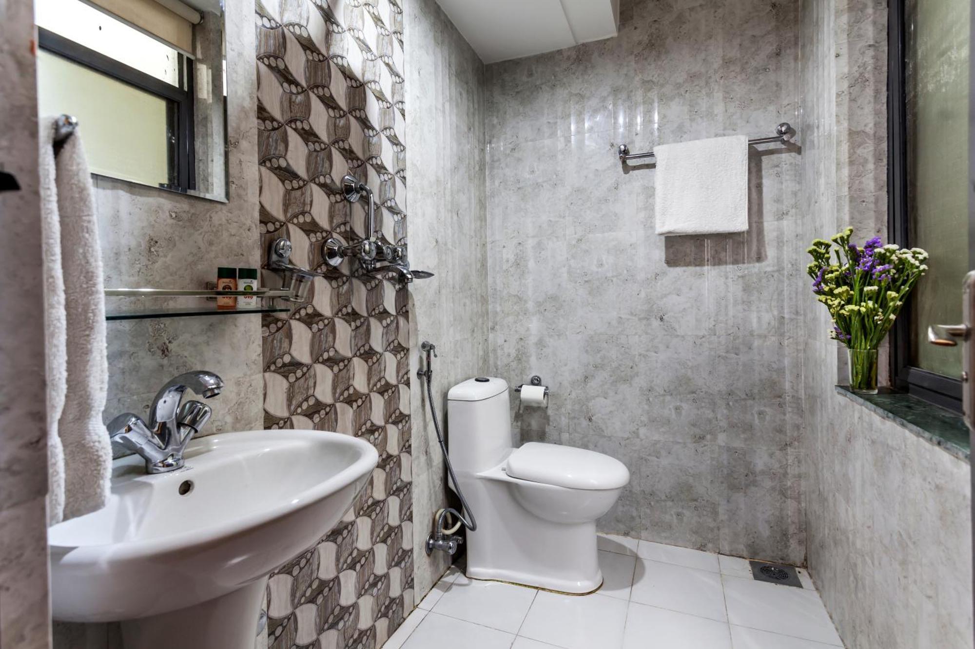 Oyo 123 Hotel Prince Plaza Κατμαντού Εξωτερικό φωτογραφία