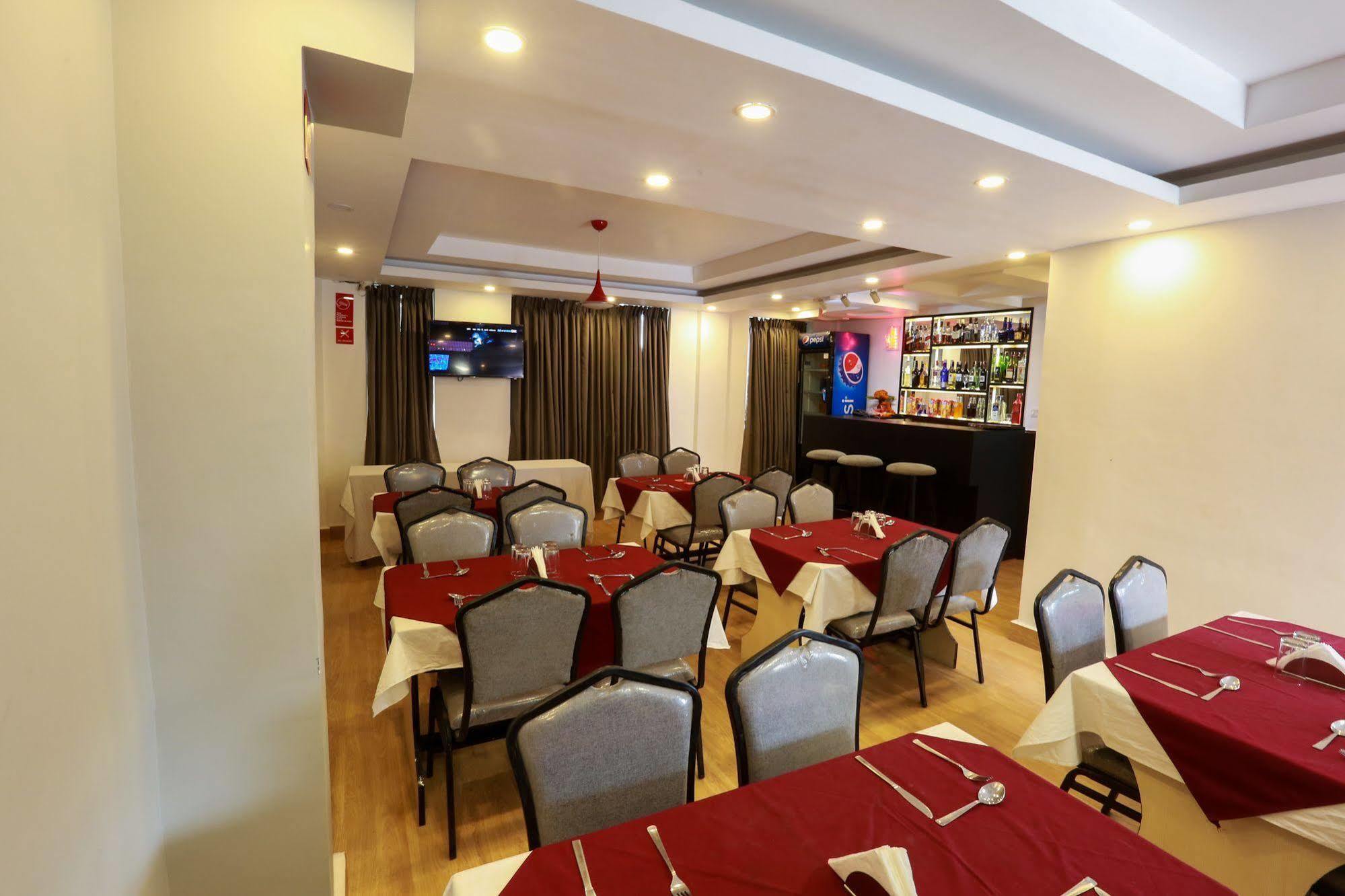Oyo 123 Hotel Prince Plaza Κατμαντού Εξωτερικό φωτογραφία